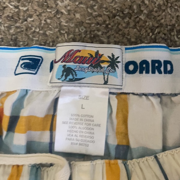 Maui Board Shorts - Picture 4 of 5